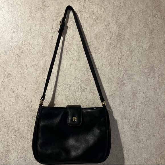 Etienne Aigner Bags Vintage Aigner Elegant Black Leather Shoulder Etienne Aigner Bags Vintage Aigner Elegant Black Leather Shoulder